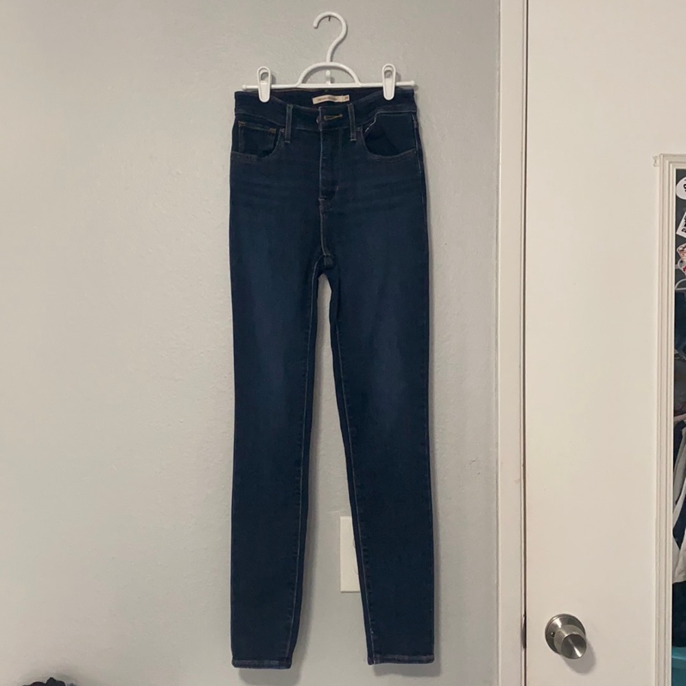 levi’s jeans